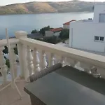 Prpic דירה סגט ווראנייצה